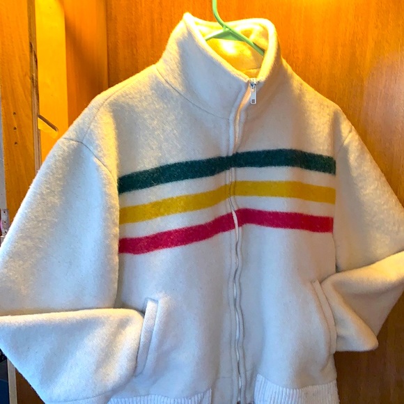 SOLD WoolRich Vintage Overcoat - Picture 7 of 7